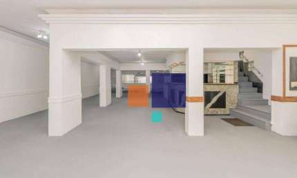 Casa Comercial com 560m², 16 salas e 06 banheiros - Vende-se ou Aluga-se na Vila Olímpia
