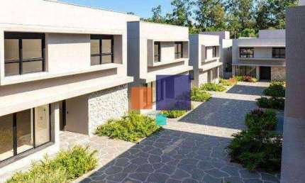 Casa Alto Padrão em Condomínio com 934m², 04 suítes e 06 vagas com piscina - Vende-se na  Chácara Santo Antonio