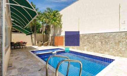 Casa Alto Padrão com 235m², 03  suítes, 04 vagas e piscina - Vende-se em Vinhedo