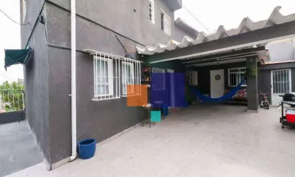 Sobrado com 3 dormitórios à venda, 161 m² por R$ 510.000,00 - Santa Maria - Santo André/SP