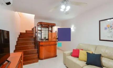 Sobrado a venda com 158m², com 4 quartos, 3 banheiros sendo 2 suites e 2 vagas no jardim promissão