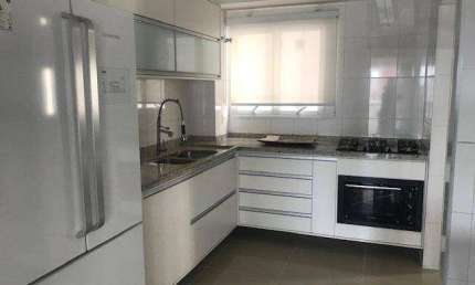 Apartamento 114m² com 3 suítes e 2 vagas - Aluga-se em Santo André
