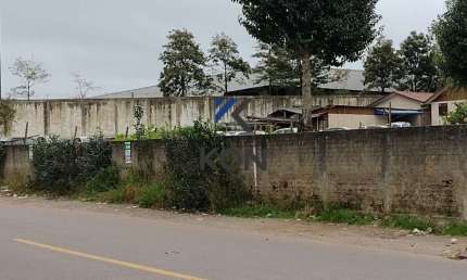 Terreno comercial para alugar na Rua Hermínio Nichele, 206, Umbará, Curitiba