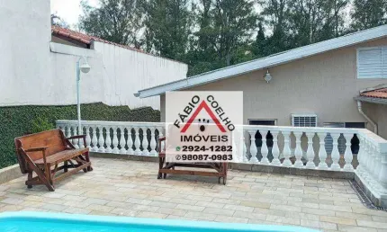 Sobrado com 4 dormitórios 4 vagas à venda, 188 m² por R$ 950.000 - Campo Limpo - São Paulo/SP