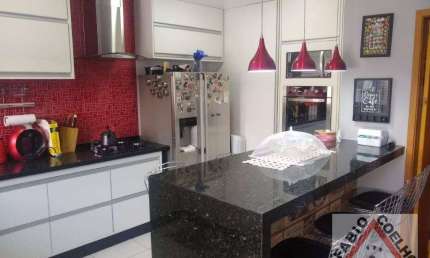Sobrado com 3 dormitórios à venda, 110 m² por R$ 720.000 - Campo Grande - São Paulo/SP