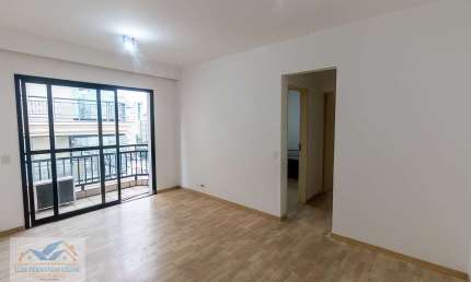 Apartamento à Venda, 2 dormitórios cxom 1 suíte, 2 vagas. Vila Olimpia. R$ 950.000,00