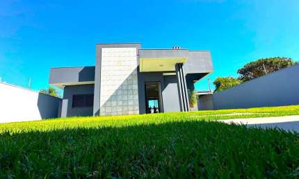 Casa a venda com 3 dormitorios   Condominio Esmeralda   Assis SP