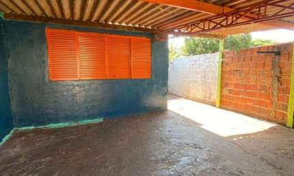 Casa a venda com 2 dormitorios   Vila Nova Florinea  Assis SP