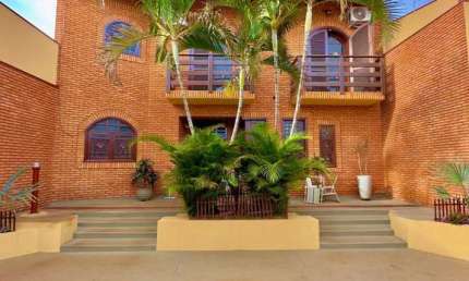 Casa a venda com 5 dormitorios e 620 m2   Vila Fiuza   Assis SP