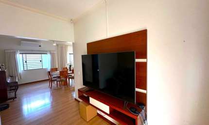 Casa a venda com 3 dormitorios   Jardim Europa   Assis SP