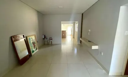 Casa com 2 quartos à venda no Centro, Assis 