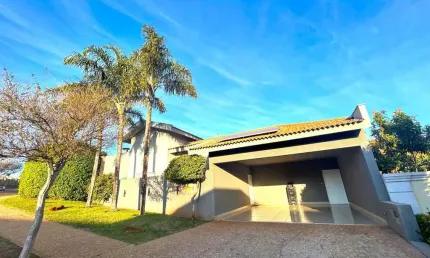 Casa a venda com 4 dormitorios  sendo 3 suites    residencial renascence   assis sp