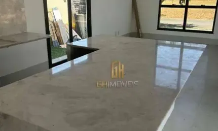 Casa com 3 dormitórios à venda, 151 m² por R$ 1.150.000,00 - Terras Alpha 2 - Senador Canedo/GO