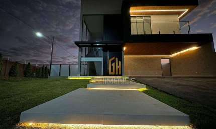Sobrado com 4 dormitórios à venda, 260 m² por R$ 1.980.000,00 - Jardins Capri - Senador Canedo/GO