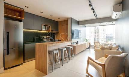 Apartamento 2 Dormitórios 1 Suíte 1 Vaga de Garagem em Moema