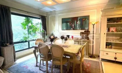 Apartamento de Luxo em São Paulo-SP: 4 Quartos, 4 Suítes, 5 Banheiros, 4 Vagas de Garagem e 350m² no Jardim Vitória Régia.
