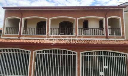 Espetacular Casa à Venda em Jacareí-SP, Jardim Santa Maria  8 Quartos, 2 Suítes, 2 Salas, 5 Banheiros, 3 Vagas, 367m².