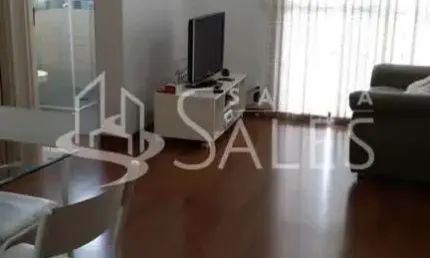 Saúde: 1 dormitório, 1 sala, 1 banheiro, 1 vaga, 45m²