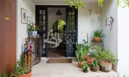 Casa Térrea em Butantã com 300m², 3 suítes e 3 vagas de garagem