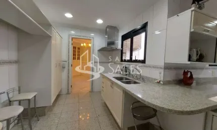 Apartamento com 4 quartos para alugar na Rua Sales Júnior, 285, Alto da Lapa, São Paulo