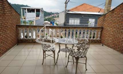 Imperdível: Casa de Luxo à Venda em São Paulo - 4 quartos, 3 suítes, 2 salas, 6 banheiros, 4 vagas, 384 m² no Jardim Britânia