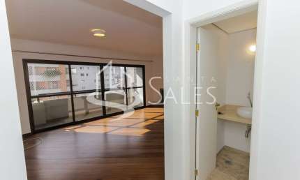 Apartamento de alto padrão para locação no Itaim Bibi, São Paulo-SP: 4 quartos, 4 suítes, 1 sala, 1 banheiro, 2 vagas, 184m².