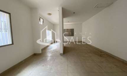 Espaçosa casa para locação em São Paulo-SP, bairro Sumarezinho, 3 quartos, 1 sala, 1 banheiro, 2 vagas, 200m²