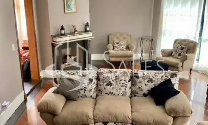 Viva com conforto e elegância em um apartamento de luxo na Vila Monumento, São Paulo-SP: 4 quartos, 2 suítes, 5 banheiros, 4 vagas de garagem, 200m².