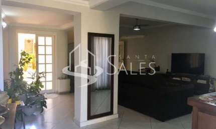 Excelente oportunidade: Casa à venda em São Paulo-SP, 3 quartos, 3 suítes, 1 sala, 6 banheiros, 2 vagas de garagem, 134 m².