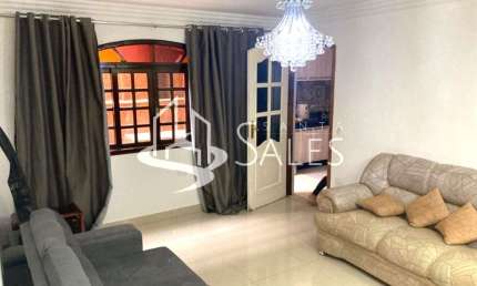 Casa à venda em São João Clímaco, São Paulo-SP: 4 quartos, 2 salas, 2 banheiros, 1 vaga, 320m² de área. Aproveite!