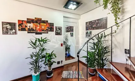 Cobertura à venda na Vila Andrade, São Paulo-SP: 2 quartos, 1 suíte, 1 sala, 2 banheiros, 1 vaga de garagem e 97m².