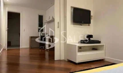 Apartamento à venda em São Paulo-SP, Vila Andrade: 2 quartos, 1 suíte, 4 banheiros, 3 vagas, 167m² de área. Confira!