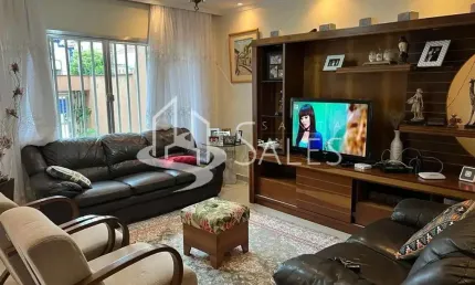 Oportunidade única: Casa à venda em São Paulo, no Ipiranga, com 3 quartos, 1 suíte e 5 vagas de garagem!