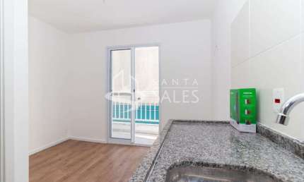 Studio Moderno à Venda em Condomínio Exclusivo na Cidade Antônio Estevão de Carvalho, São Paulo-SP: 1 Quarto, 1 Banheiro, 16m².