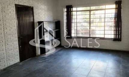 Casa Comercial de Alto Padrão no Brooklin Paulista: 2 Quartos, 2 Banheiros, 1 Vaga - 120m² - São Paulo-SP