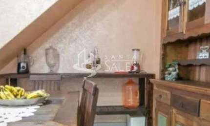 Casa para locação na Vila Marina, São Paulo-SP: 3 quartos, 3 salas, 2 banheiros, 1 vaga de garagem, 240m² de área.