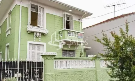 Imperdível casa à venda em São Paulo-SP, no bairro Ipiranga, com 3 quartos, 2 salas, 2 banheiros, 3 vagas e 180,00 m² de área!