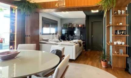 Apartamento à venda em Indianópolis, São Paulo-SP: 2 quartos, 2 banheiros, 1 vaga de garagem, 65,00 m² de área. A 220m da estação do metrô Eucaliptos.