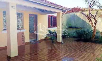 Casa à venda em São Paulo-SP, 4 quartos, 250m² no Jardim do Colégio - Zona Norte!