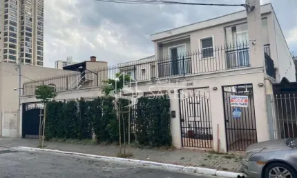 Venda de Imóvel em Condomínio de Luxo no Sacomã, São Paulo-SP: 3 Quartos, 1 Suíte, 2 Banheiros, 4 Vagas, 115m².