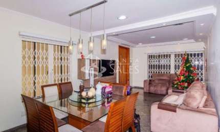Imperdível casa à venda em SP - Parque São Lucas: 4 quartos, 1 suíte, 1 sala, 4 banheiros, 2 vagas, 261m². Confira já!