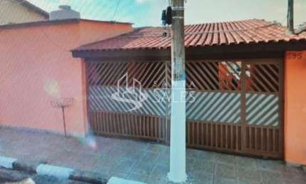 Casa à venda em Osasco-SP, bairro Ayrosa: 3 quartos, 1 sala, 3 banheiros, 2 vagas de garagem, 196m² de área. Confira já!
