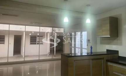 Casa à venda em São Paulo-SP, Vila Congonhas: 4 quartos, 2 suítes, 2 salas, 4 banheiros, 5 vagas, 220m² de área.