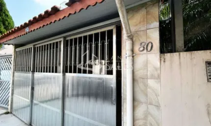 Imperdível: Casa à venda em São Paulo-SP, Jardim Santa Emília, 3 quartos, 1 suíte, 1 sala, 3 banheiros, 2 vagas, 220m²!