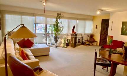 Apartamento à venda no Paraíso do Morumbi, São Paulo-SP: 3 quartos, 1 suíte, 2 salas, 3 banheiros, 2 vagas de garagem e 142m² de área!