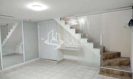 Casa à venda em São Paulo-SP, bairro Jardim Lallo: 3 quartos, 1 suíte, 1 sala, 2 banheiros, 2 vagas - 220m². Confira!