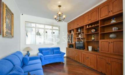 Imperdível Casa à Venda em São Paulo-SP, Bairro Saúde: 5 Quartos, 3 Suítes, 1 Sala, 4 Banheiros, 3 Vagas, 309m²!