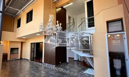 Cobertura de luxo com 4 quartos e 2 suítes na Vila Prudente, São Paulo-SP: 217m², 5 banheiros e 4 vagas de garagem!