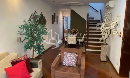 Imperdível: Casa à venda em São Paulo-SP, Vila Nova Mazzei! 3 quartos, 1 sala, 4 banheiros, 5 vagas de garagem, 175m².