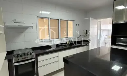 Residência de Luxo em Água Fria: Casa com 3 suítes, 3 vagas e 152m² em São Paulo-SP!